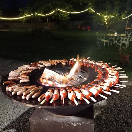 Le Clos De Ceintres Cheminas エクステリア 写真