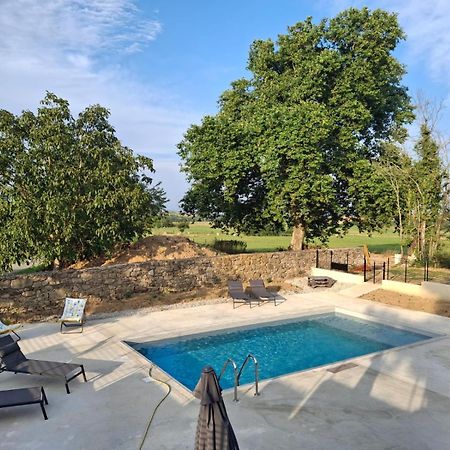 Le Clos De Ceintres Cheminas エクステリア 写真